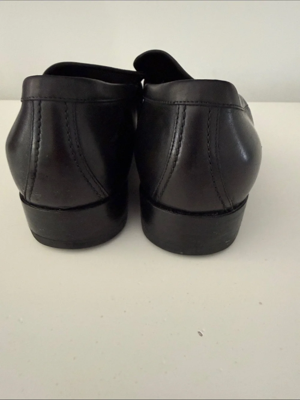 Gucci Black Leather Men's Loafers with Signature Interlocking G Perfect 🤩